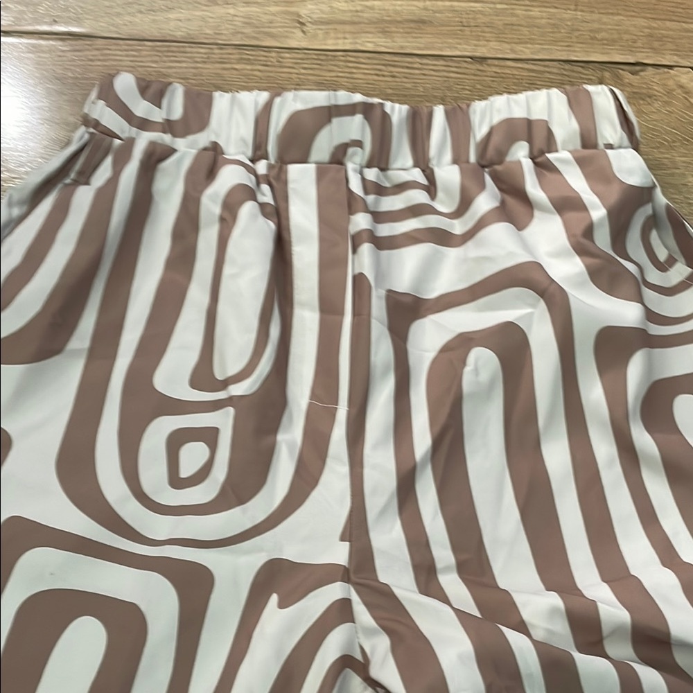 Geometric Patterned Women's Pants - image 4